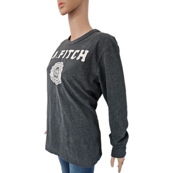Abercrombie and Fitch - Picture 4 of 7